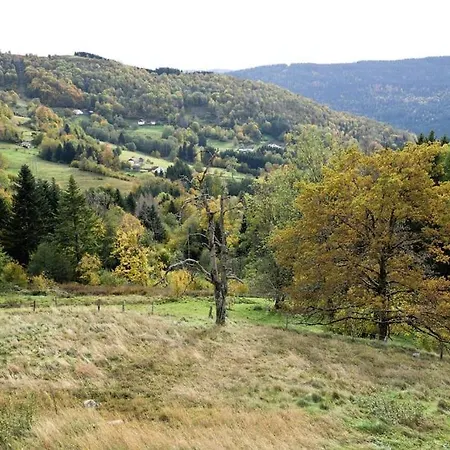 La Croisee Pierre *