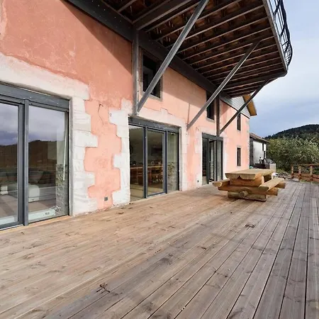 La Croisee Pierre بيت للعطل *